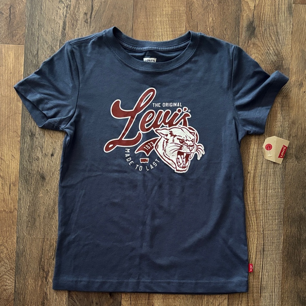 Levi’s Boys Casual Blue Graphic Tee size 7 new with tags